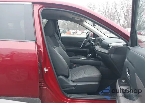 2025 Nissan Kicks Sv Fwd z USA, uszkodzony, nr VIN 3N8AP6CA8SL434832